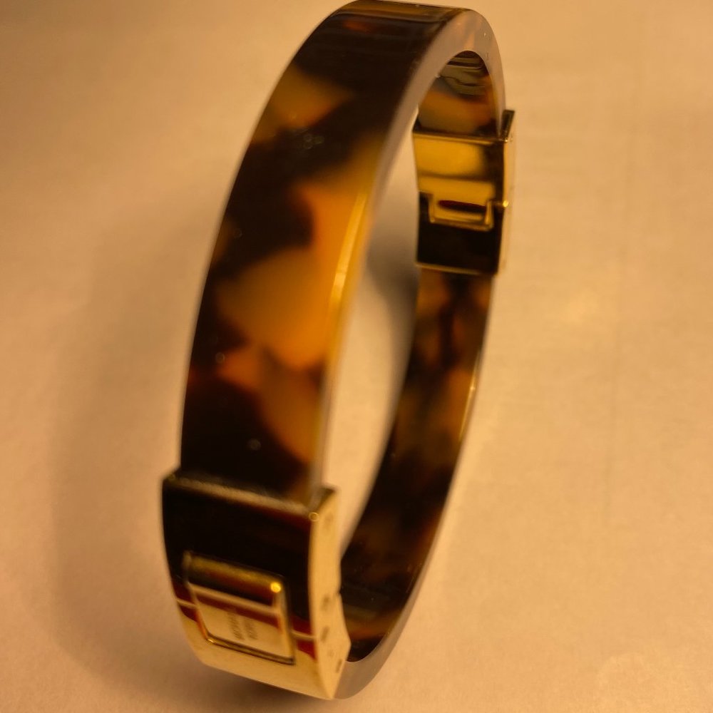 Michael Kors Tortoise-Shell Print Hinged Bracelet - image 2